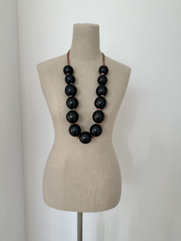 Collar Bolas XL Negro - Imagen 4
