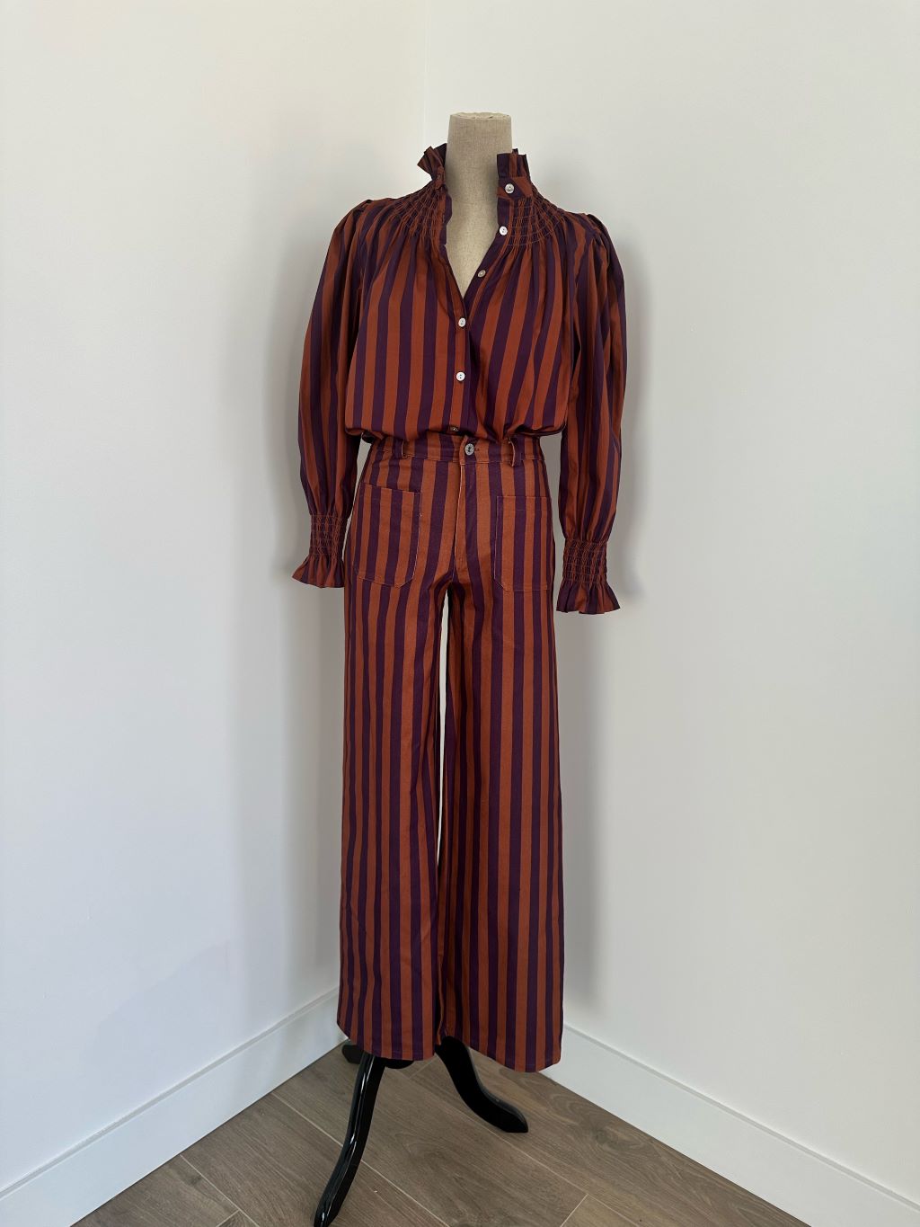 Camisa Rayas Teja/Morado (Quedan pocas unidades) - Imagen 2