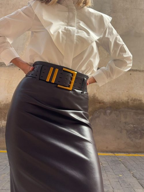 Falda midi de polipiel marrón con cinturón para mujer PANTTAC